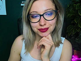 xxHeidiLove Cam