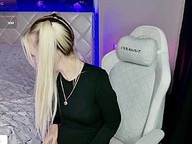 NaomiHita Cam