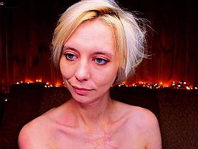 blondeiceann Cam