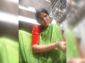 Neelam2454 Cam