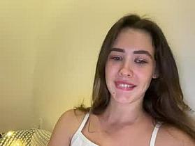 sexyyyhotlillit Cam