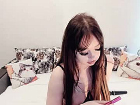 milky_shy3 Cam