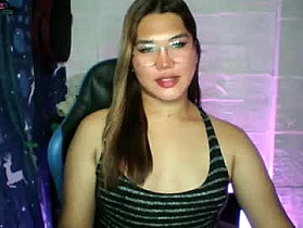 nadia_slut Cam