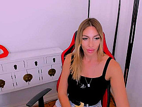 CelineNatural Cam