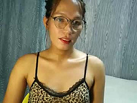 urpinaylovelyjuliaxxx Cam