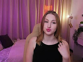 juli_moore Cam