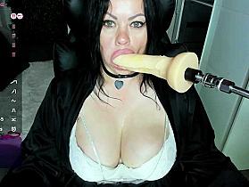 MilfBigTitsa Cam
