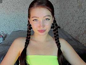 LissaCristal Cam