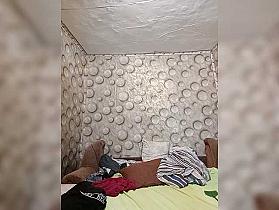 FameLara Cam