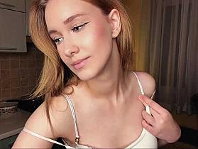 NikitaDefiglio Cam
