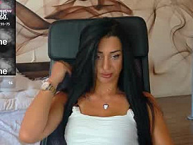 naomiscarlett Cam